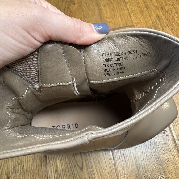 Torrid Womens Y2K Go Go Taupe Platform Boots Square Toe Triangle Block Heel 10WW - Picture 8 of 8